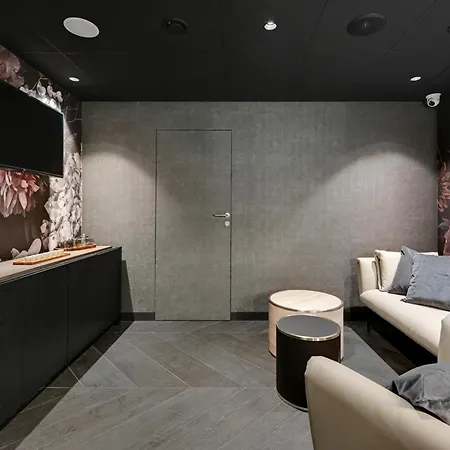 Queen's Gambit By Blue Mandarin Lägenhet Gdańsk