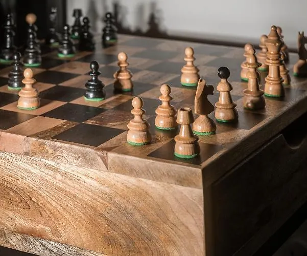 Queen's Gambit By Blue Mandarin Апартаменты