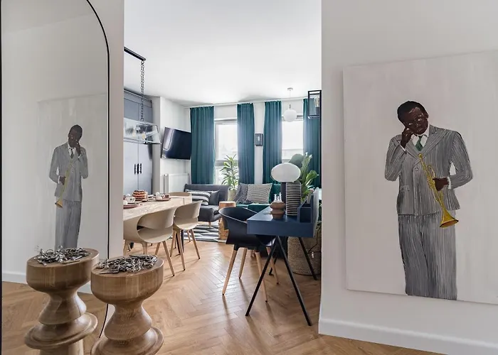 Queen's Gambit By Blue Mandarin *